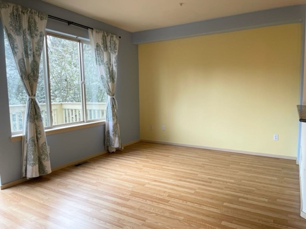 366 Nw Pebble Ln - Photo 5 of 26