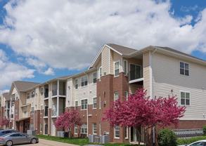 612 Grandview Ct - Photo 1 of 1