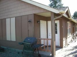 featured image of 418 Ne Quimby Ave