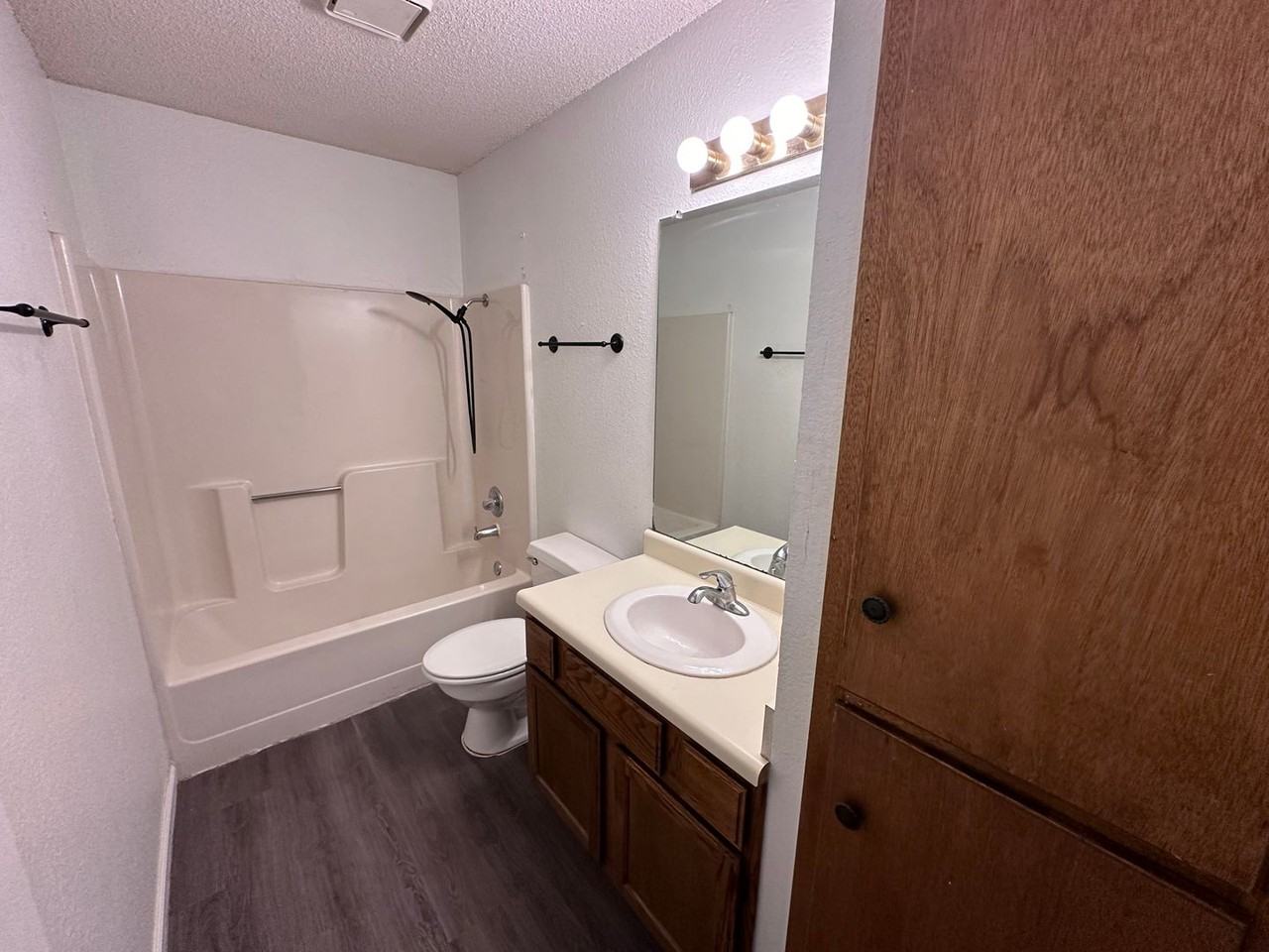 Bradford Apartments - Photo 3 of 12