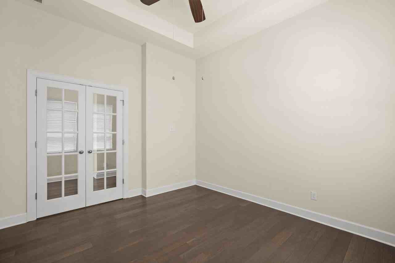 20317 Martin Ln - Photo 6 of 40