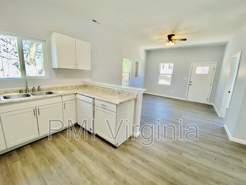 3129 Marne Ave - Photo 2 of 18
