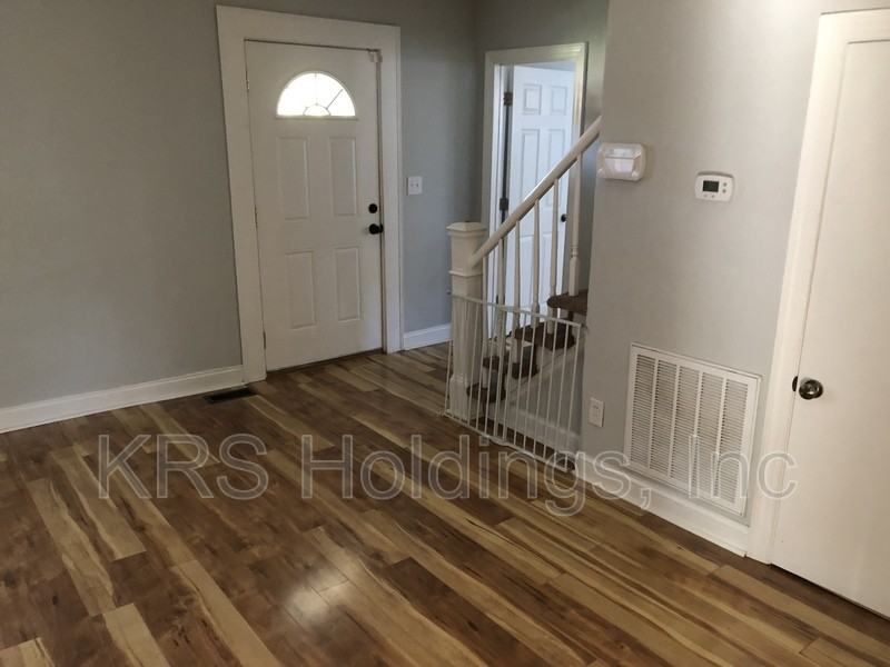 8634 Granby St - Photo 4 of 6