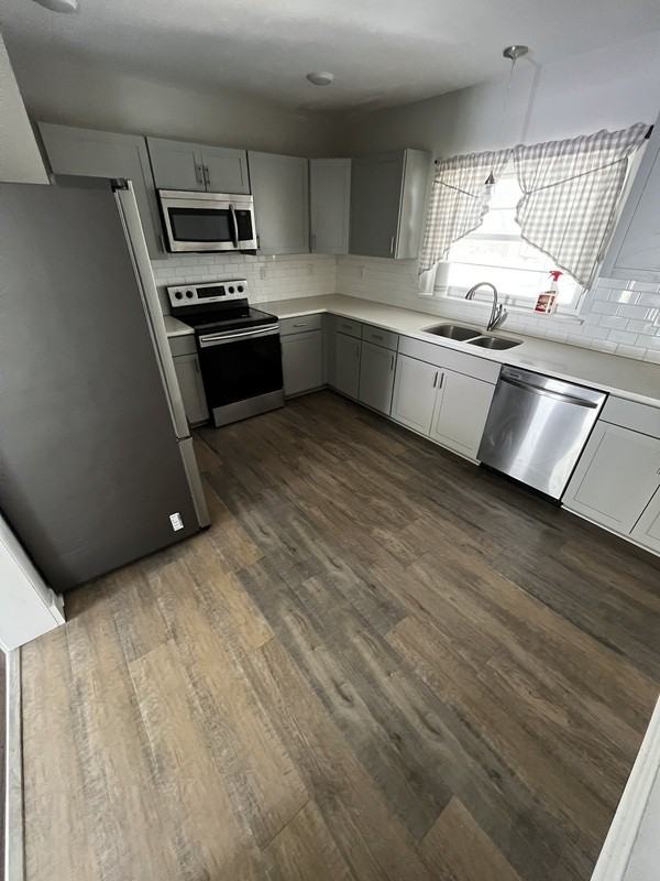 1105 Ironington Rd - Photo 7 of 17