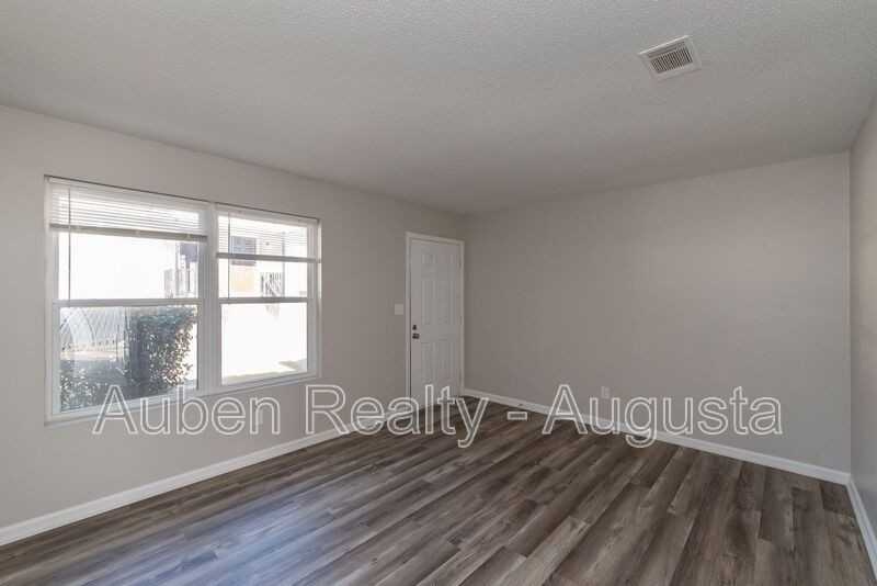 2311 Walden Dr #A2 - Photo 3 of 21