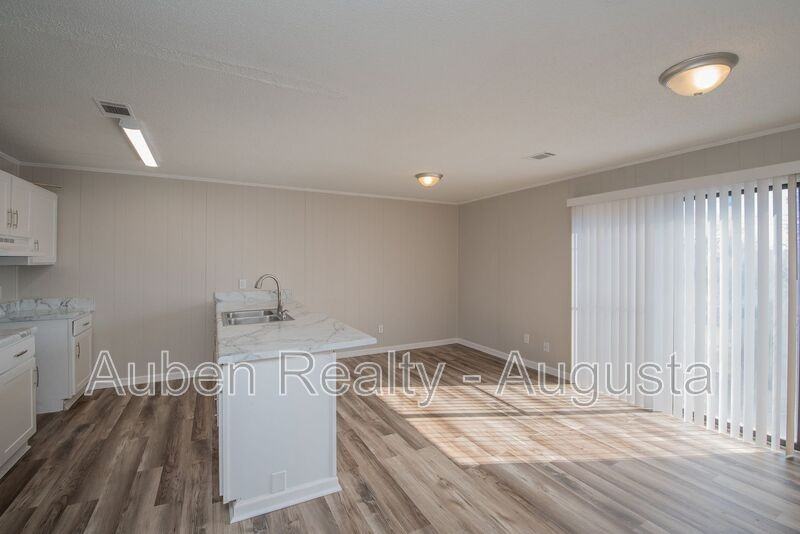 2311 Walden Dr #A2 - Photo 4 of 21