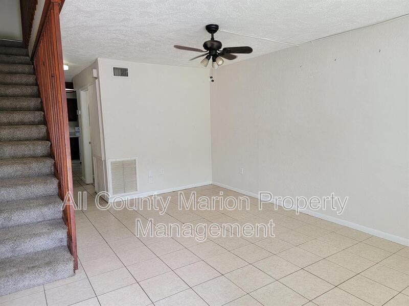 3041 Sw 20th St #4 - Photo 2 of 12