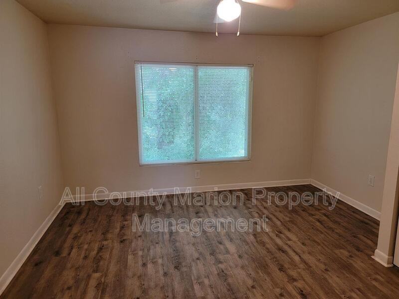 3041 Sw 20th St #4 - Photo 7 of 12