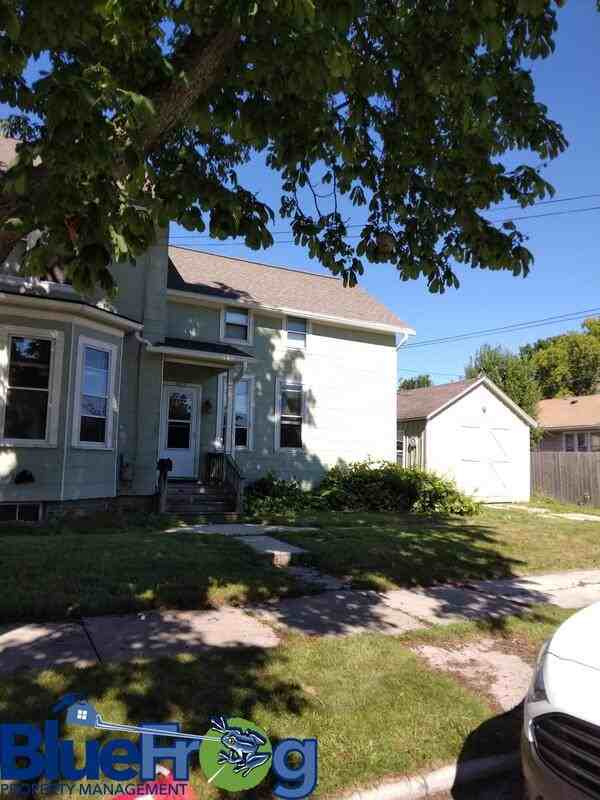 1602 Illinois Ave - Photo 2 of 14