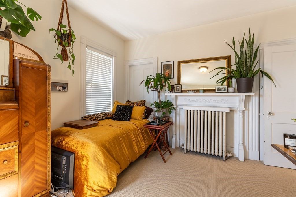 23 Winton St #2 - Photo 4 of 13