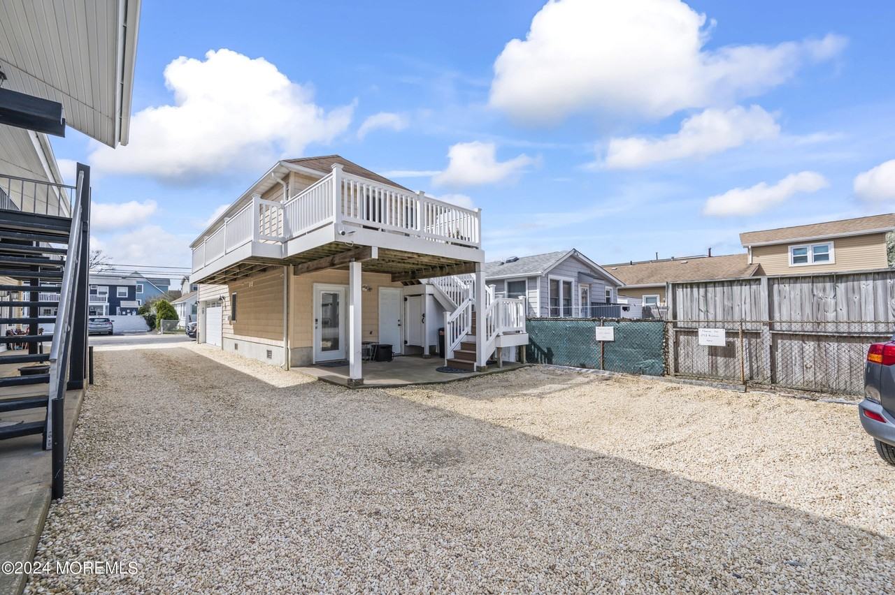 230 Kearney Ave COTTAGE, Seaside Heights, NJ 08751 2 Bedroom House for
