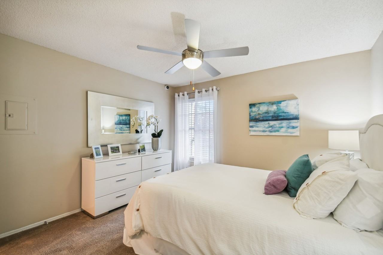 Enclave at Lake Underhill Apartments 4004 Lake Underhill Rd, Orlando