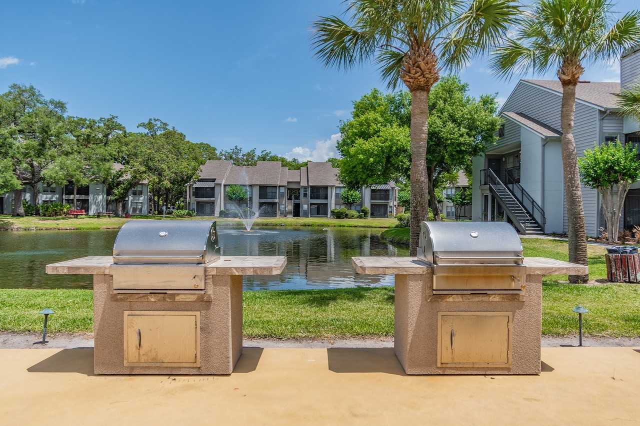 Enclave on East Apartments - Photo 7 of 11