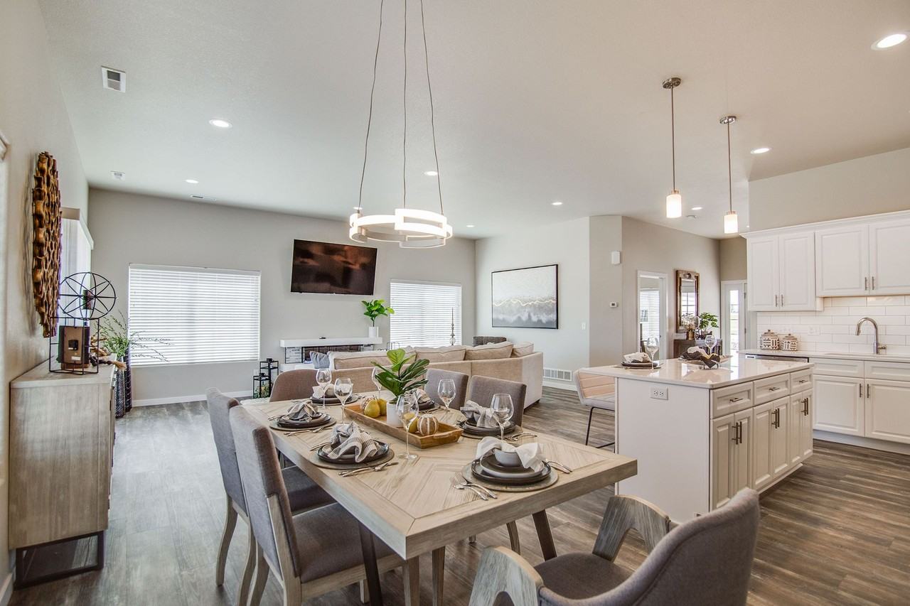 Coulee Ridge Twin Homes - Photo 2 of 50