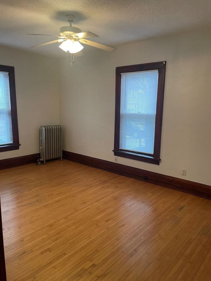 2507 Nicollet Ave. S - Photo 6 of 20