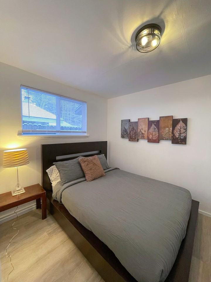 Greenwood Rd 4091 - Photo 7 of 31