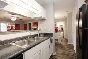 featured image of 2634 E Lake Blvd