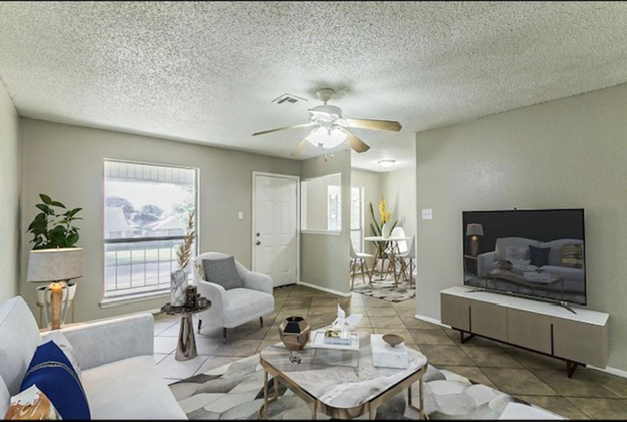 Creole Apartments - Photo 2 of 19