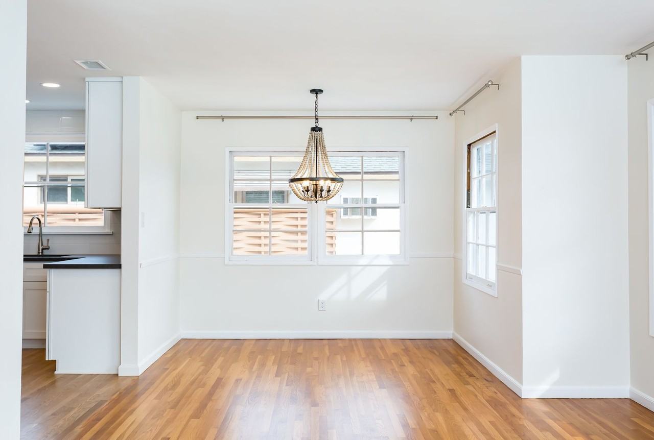 6460 Glenroy St - Photo 5 of 20