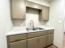 featured image of 301 E 4th St