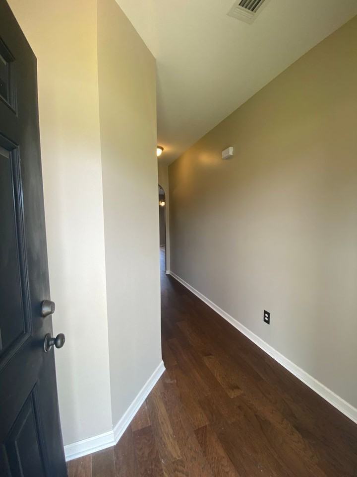 210 Edgarton Way - Photo 3 of 21