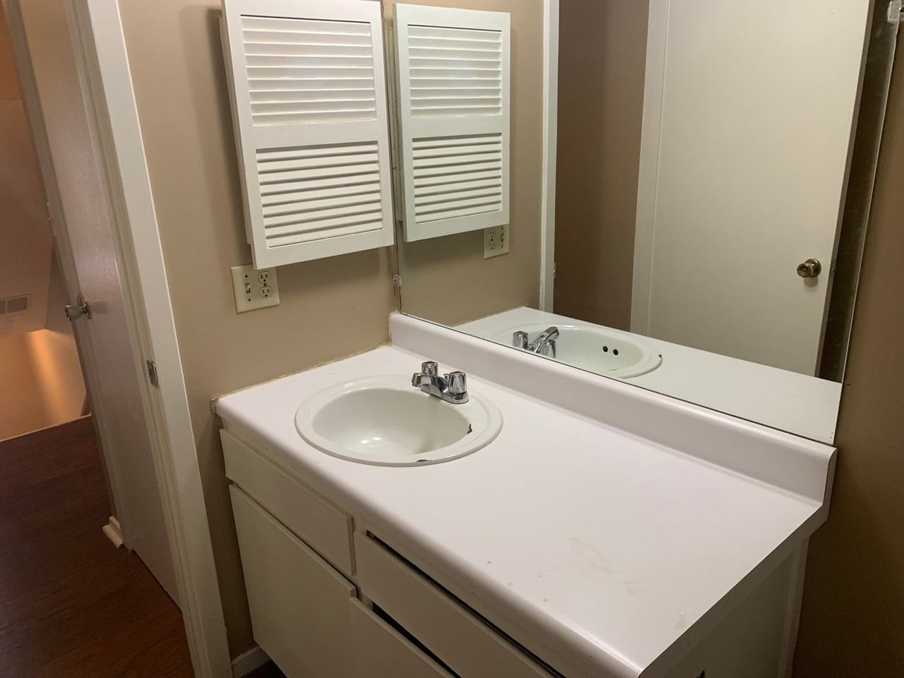 6561 Poplar Woods Cir S #1 - Photo 7 of 12