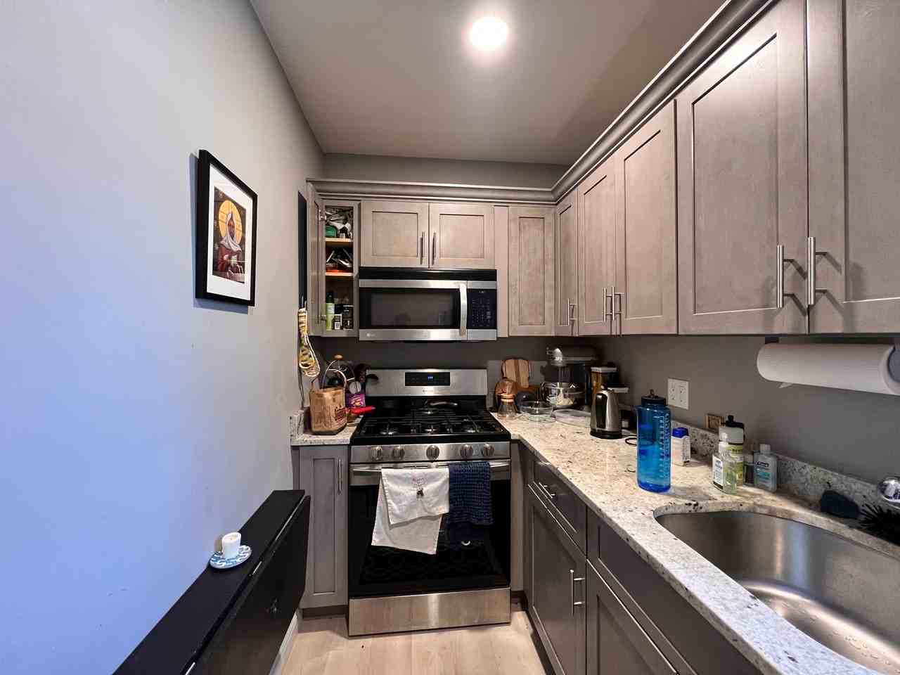 553 Whitney Ave. Apartments 553 Whitney Ave, New Haven, CT 06511 Zumper