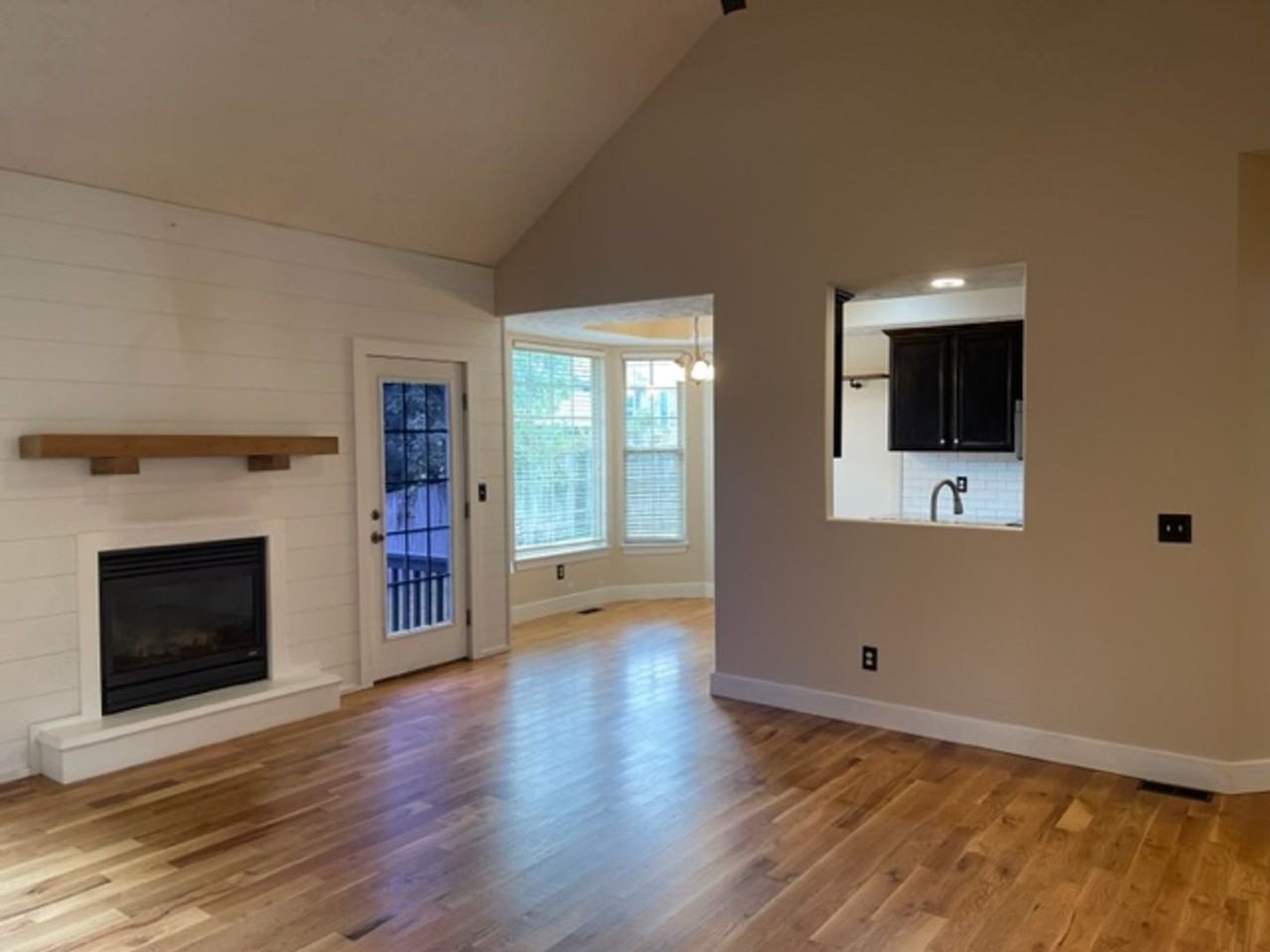 210 N Jasmine Dr - Photo 6 of 27