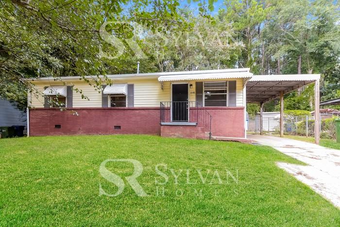 2158 Ohara Pl Se - Photo 2 of 15