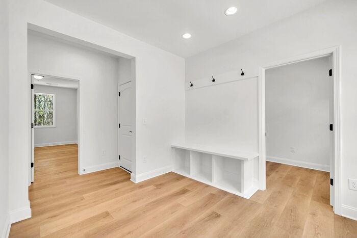 205 Riverstone Commons Cir - Photo 2 of 34