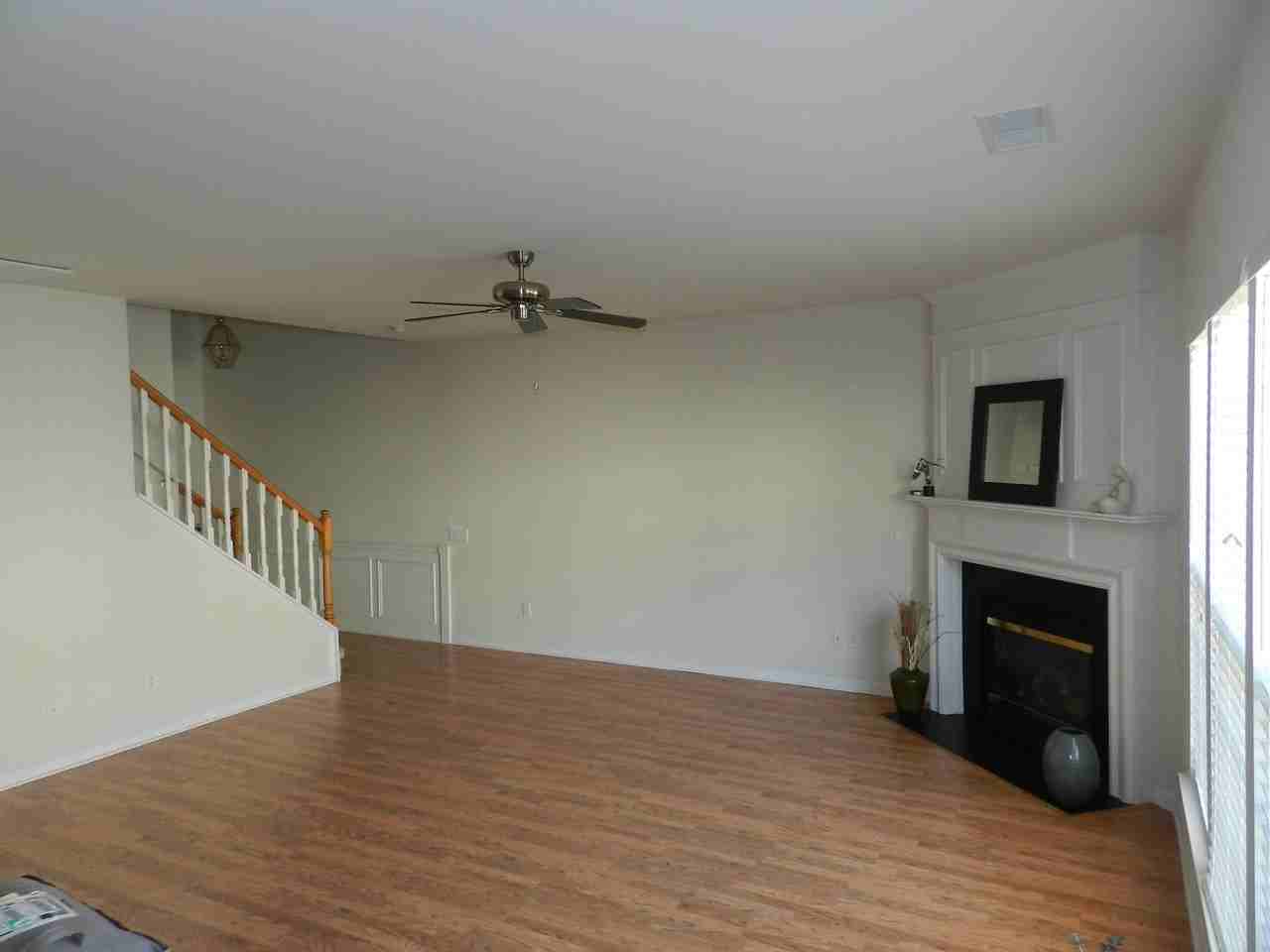 10216 Garmoyle St #10216 - Photo 2 of 12