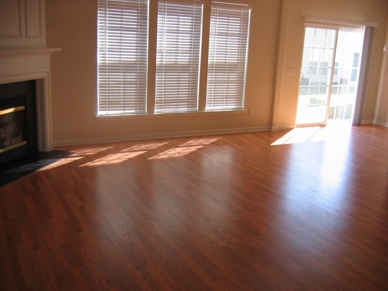 10216 Garmoyle St #10216 - Photo 4 of 12