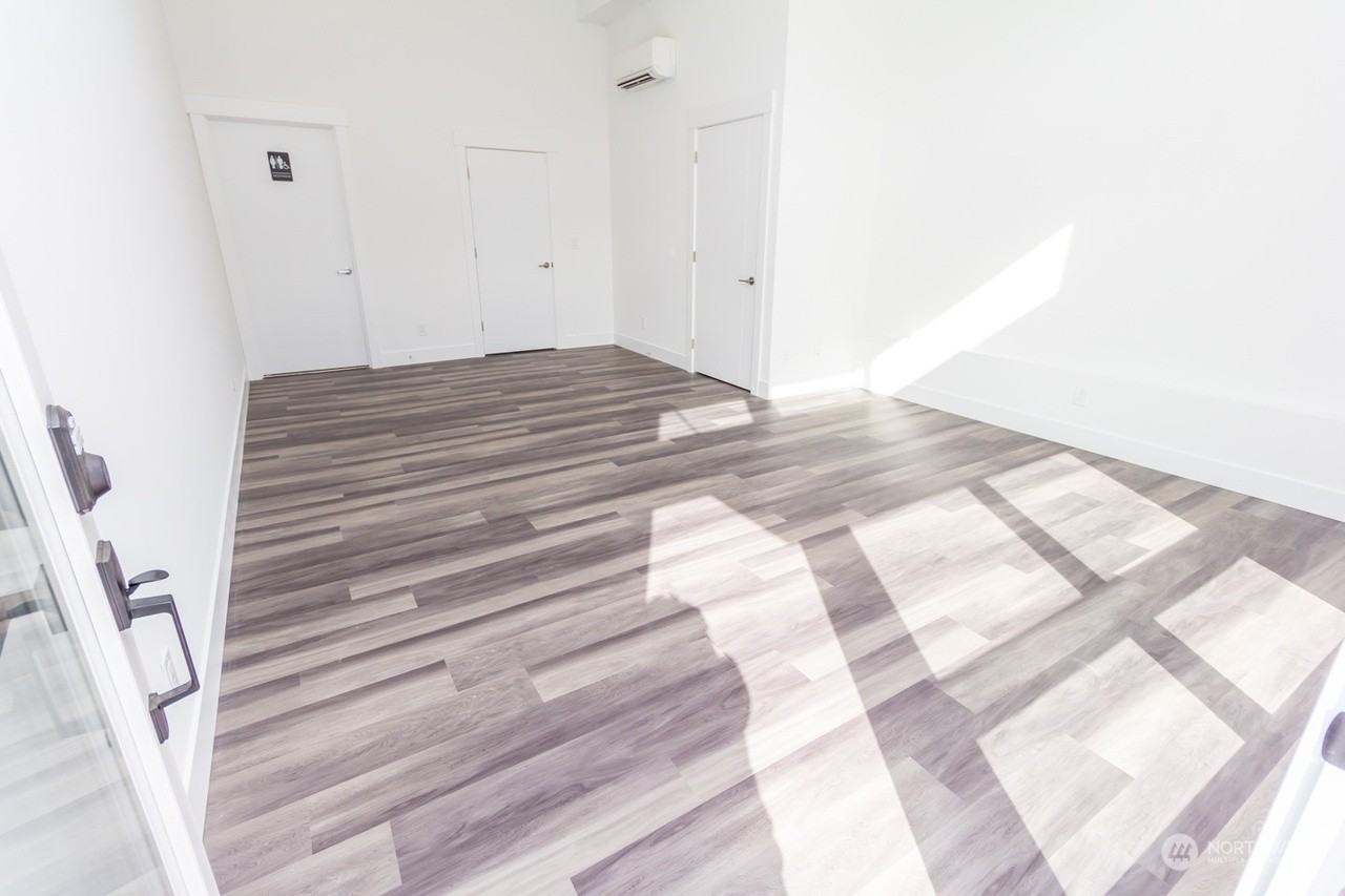 7100 Beacon Ave S #7100 - Photo 4 of 16