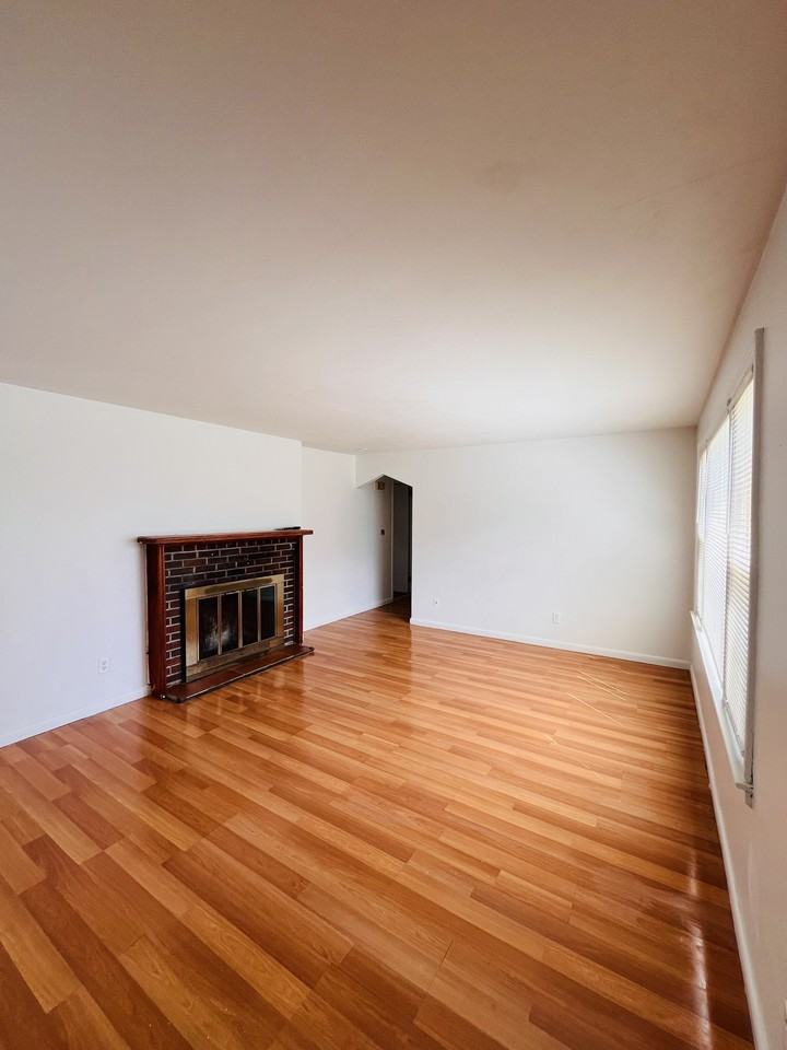 91 Green Manor Rd #NA - Photo 3 of 17