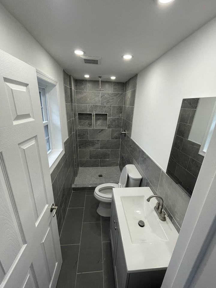1058 Fulton St #1 - Photo 2 of 7