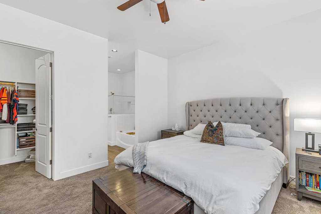 3271 S Burgess Ln #01 - Photo 7 of 19