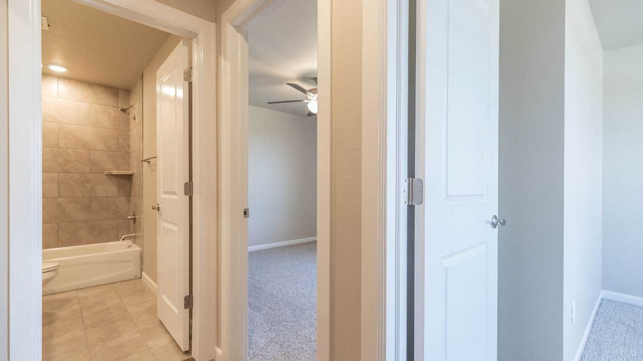 9109 Nw 124th St #NA - Photo 6 of 26