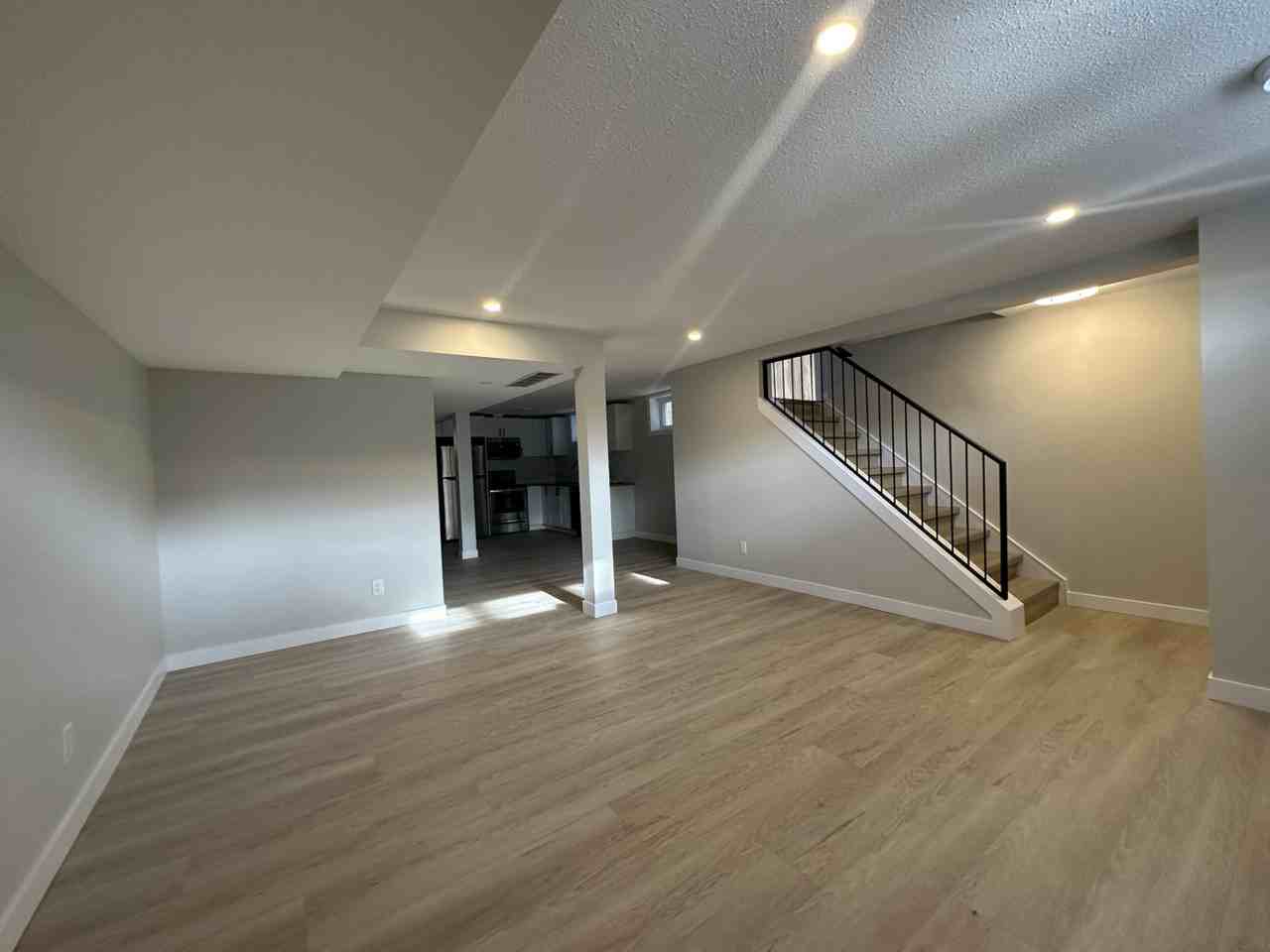 10177 89 Street Northwest - Photo 5 of 8