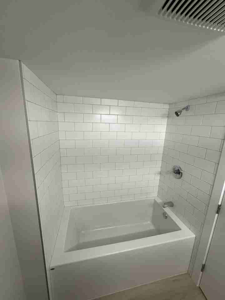 10177 89 Street Northwest - Photo 6 of 8