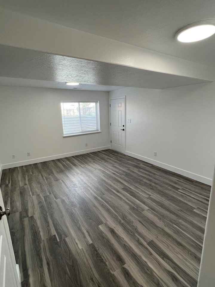 722 W 300 S #724 - Photo 4 of 22