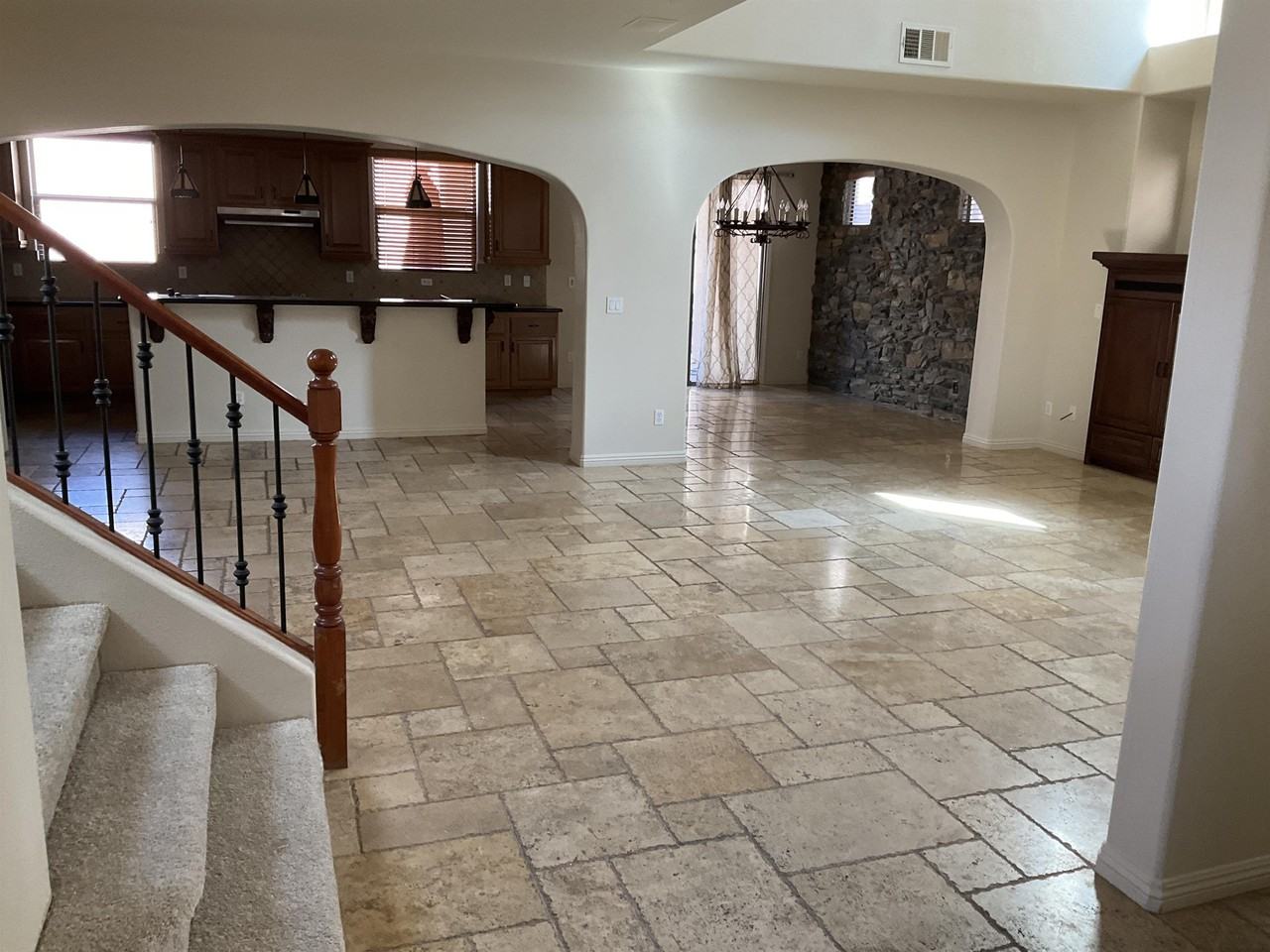 1632 Yellow Tulip Pl #1 - Photo 2 of 15