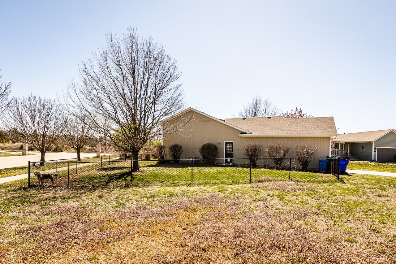 2202 Cinder Ct #1 - Photo 5 of 22