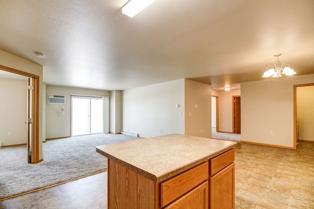 Prairie Heights - Photo 6 of 50