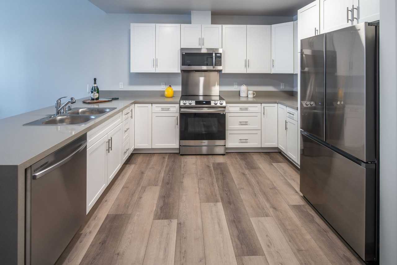 Village Place Apartments - Photo 4 of 31