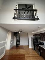 featured image of 421 Brady St #10