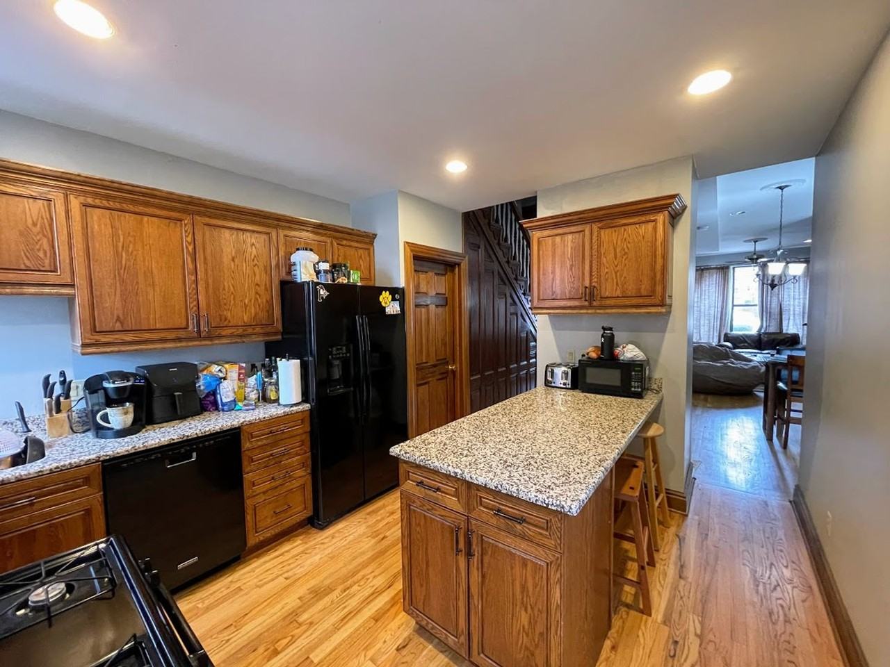 2325 Sidney St - Photo 7 of 17