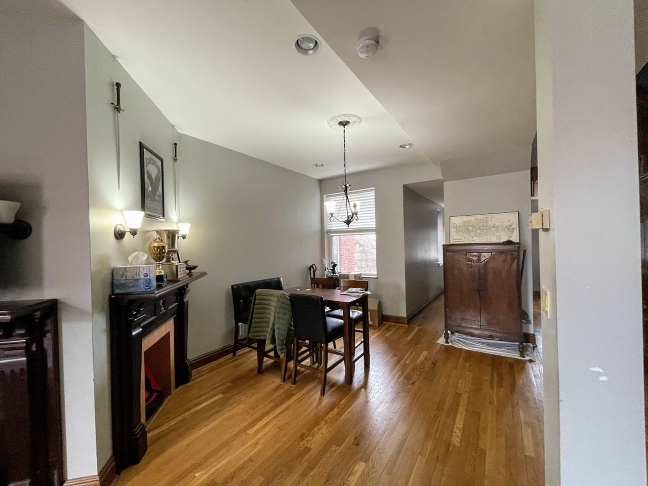 2325 Sidney St - Photo 2 of 17