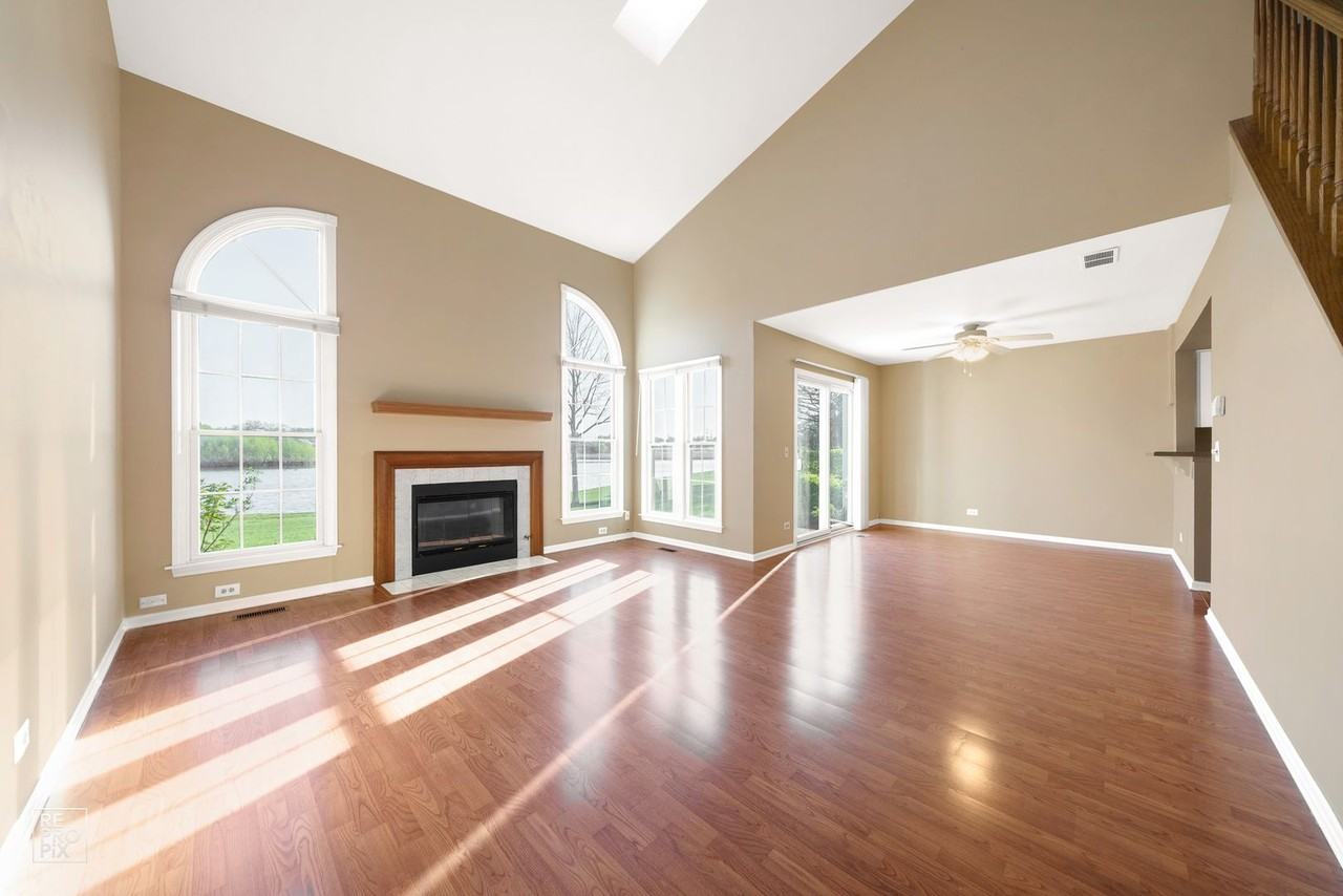 737 Bent Ridge Ln - Photo 6 of 12