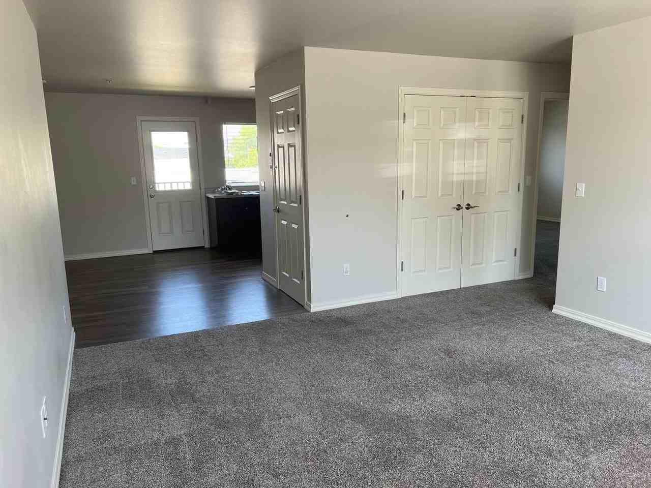 PARK PLACE Apartments 304 S Rivard Rd, Moxee, WA 98936 Zumper