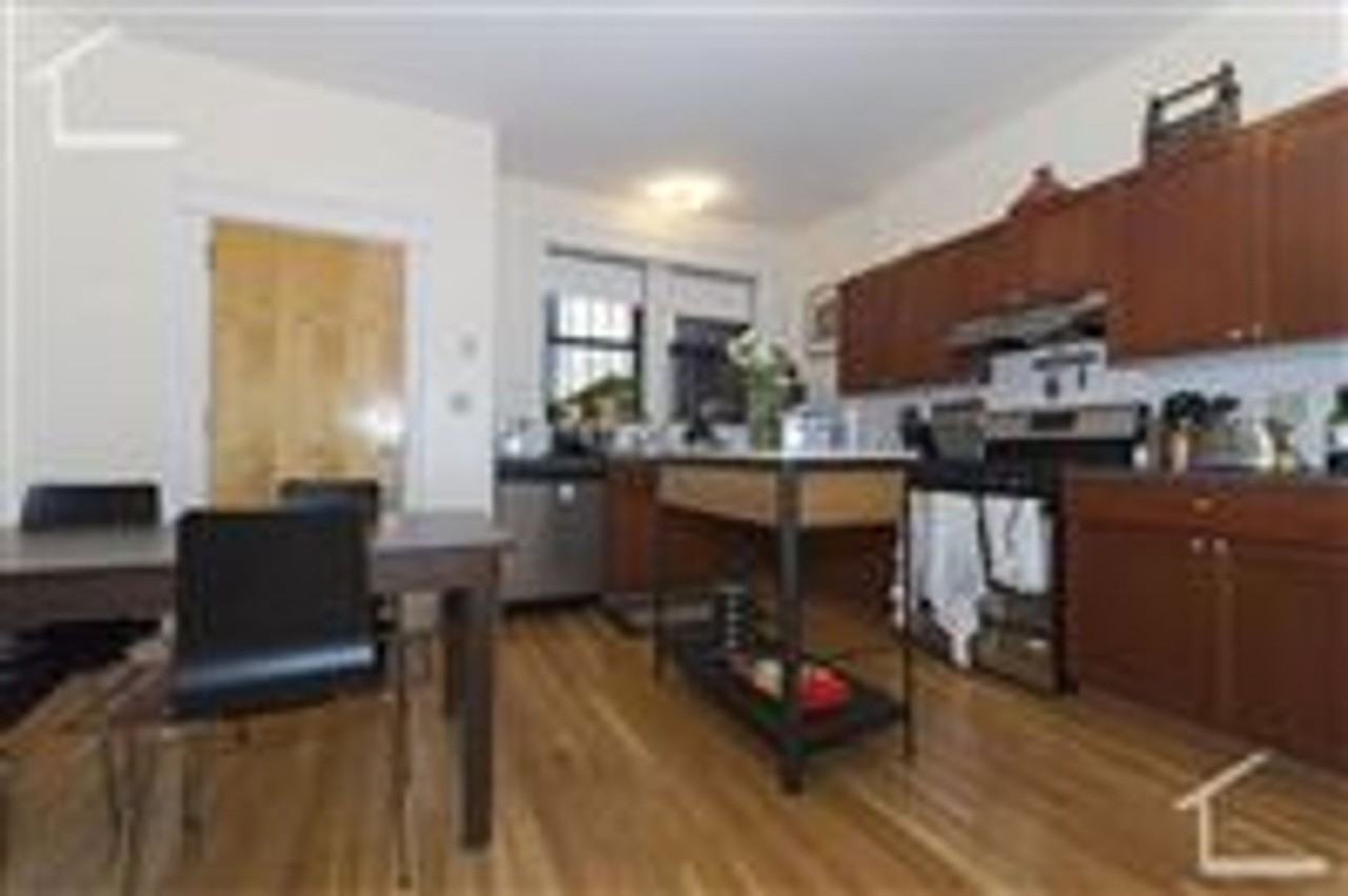 74 Quint Ave - Photo 4 of 6